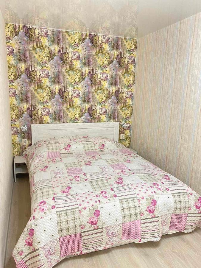 Suite Mira Avenue Center Двухкомнатная Квартира В Центре Возле Тц Цум Tjernihiv Eksteriør billede